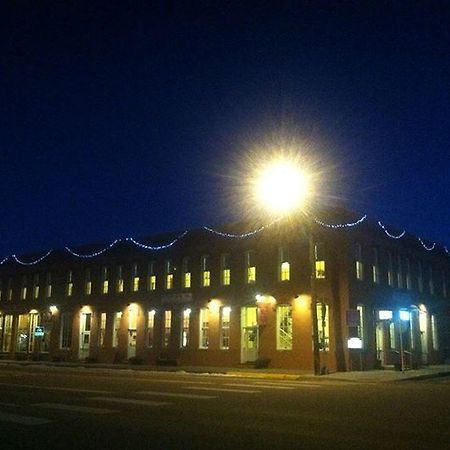 Windsor Hotel & Restaurant Del Norte Exterior photo